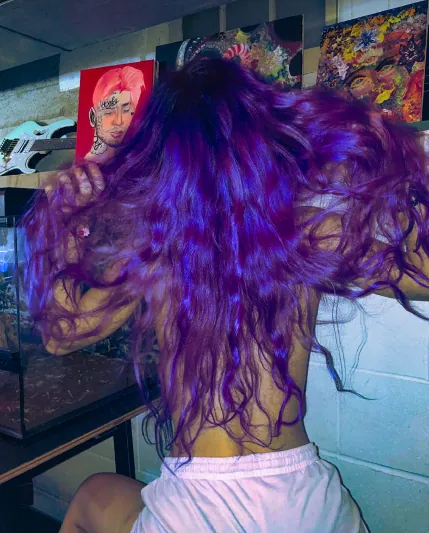 Purple hair, bedroom